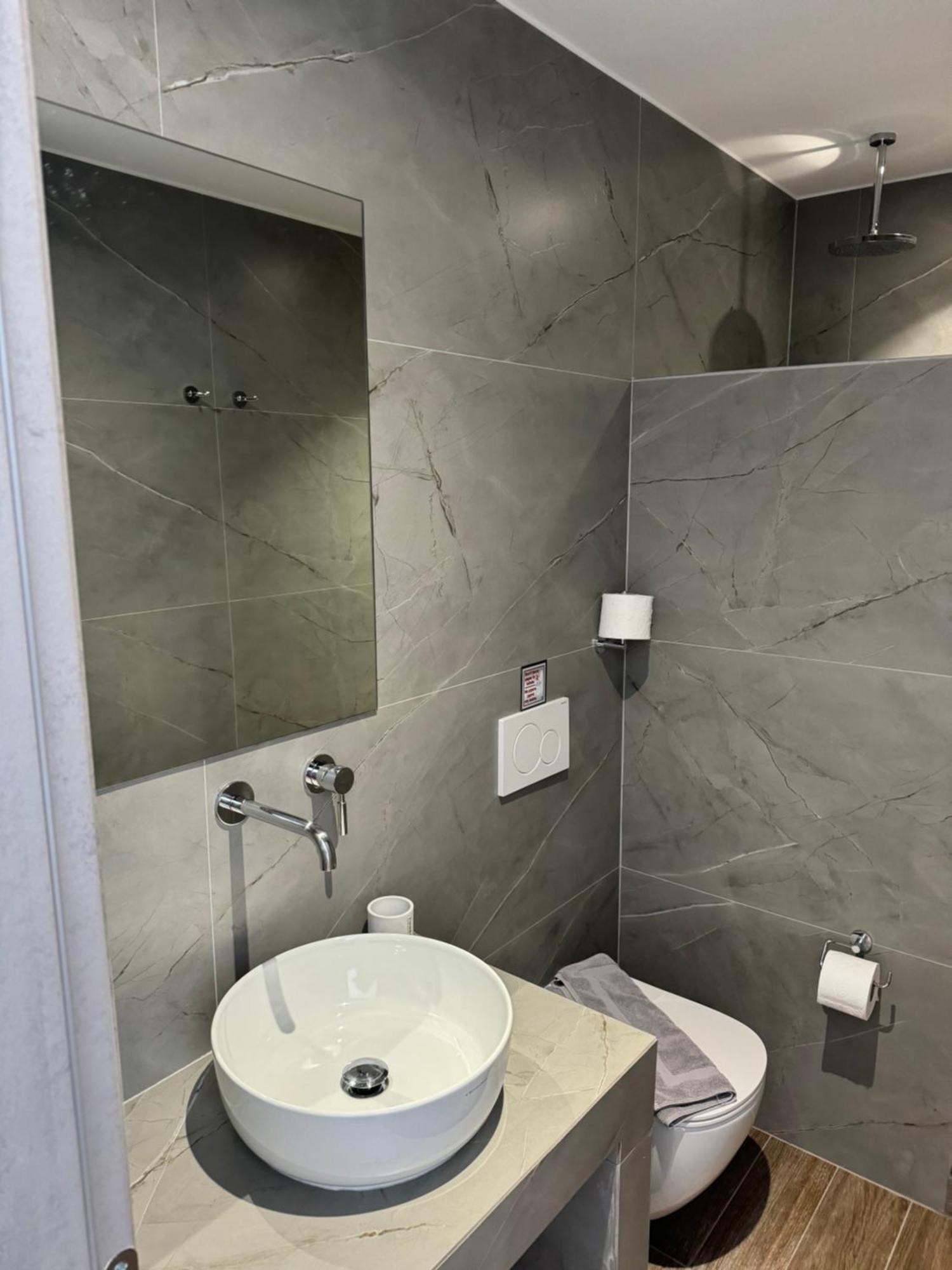 Madaky Hotel Naousa  Ngoại thất bức ảnh